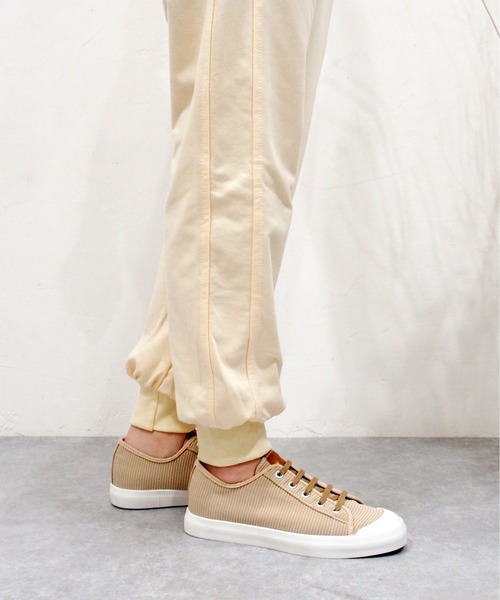 あしながおじさん（アシナガオジサン）の「スニーカー　-2510013（スニーカー・レディース・ブラック/ベージュ/ライトグレー・24.0cm/23.5cm/24.5cm/23.0cm/22.5cm）」の16枚目の写真