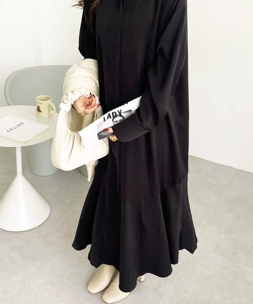 GeeRA（ジーラ）の「裾フレアーロングシャツワンピース（シャツワンピース・レディース・ブルー/ベージュ/ブラック・XX-LARGE/X-LARGE/MEDIUM/LARGE）」の15枚目の写真
