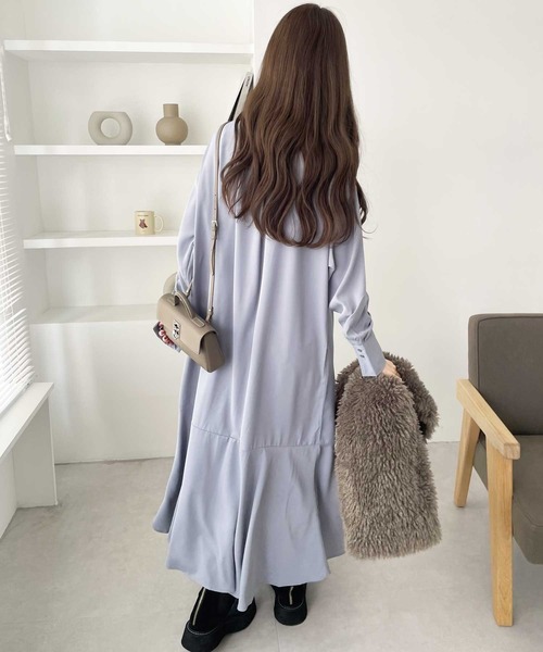 GeeRA（ジーラ）の「裾フレアーロングシャツワンピース（シャツワンピース・レディース・ブルー/ベージュ/ブラック・XX-LARGE/X-LARGE/MEDIUM/LARGE）」の5枚目の写真