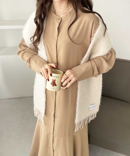 GeeRA（ジーラ）の「裾フレアーロングシャツワンピース（シャツワンピース・レディース・ブルー/ベージュ/ブラック・XX-LARGE/X-LARGE/MEDIUM/LARGE）」の22枚目の写真