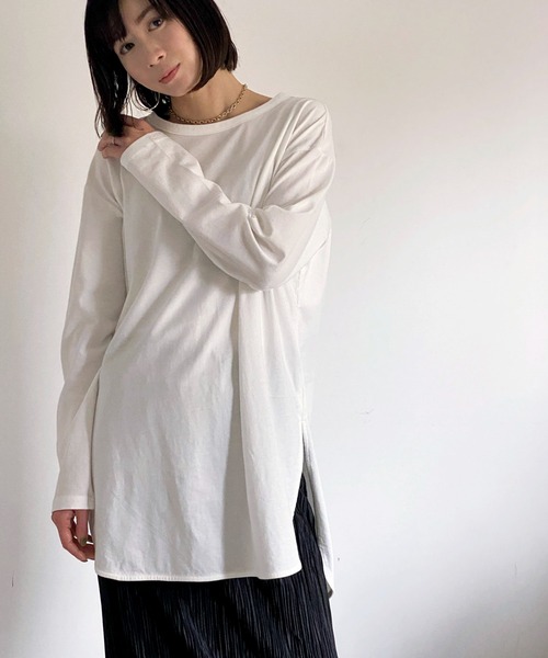 ottilie(オティーリエ)の「ラウンドヘムロングスリーブT(Tシャツ/カットソー・レディース・オフホワイト・FREE)」の4枚目の写真