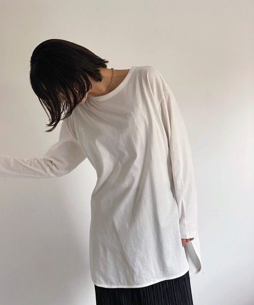 ottilie(オティーリエ)の「ラウンドヘムロングスリーブT(Tシャツ/カットソー・レディース・オフホワイト・FREE)」の5枚目の写真