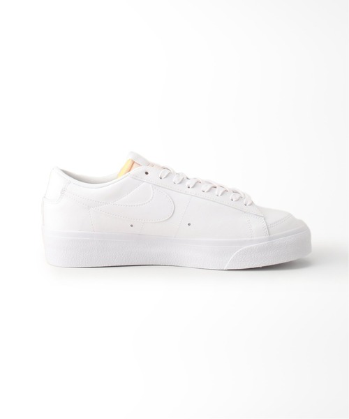 NIKE（ナイキ）の「【NIKE / ナイキ】WMNS BLAZER LOW PLATFORM（スニーカー・メンズ・ホワイト/ベージュ・27cm/28cm/29cm）」の17枚目の写真