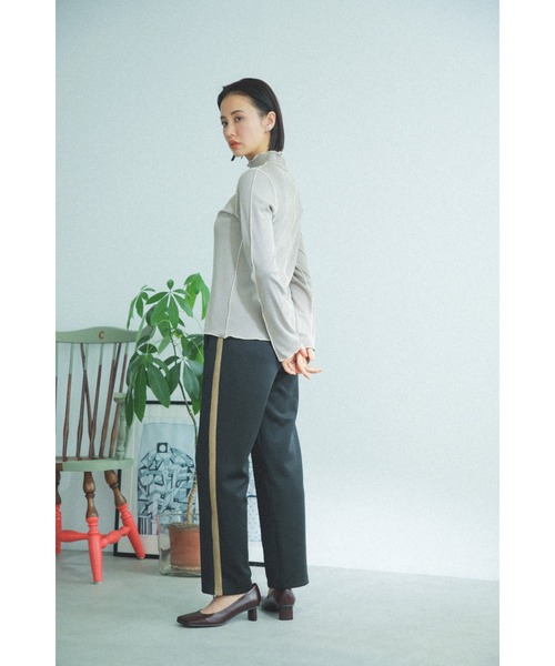 ROSE BUD（ローズバッド）の「サイドライントラックパンツ（その他パンツ・レディース・ブラック/ブルー・ONE SIZE）」の5枚目の写真