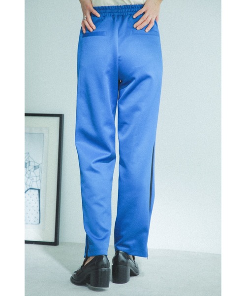 ROSE BUD（ローズバッド）の「サイドライントラックパンツ（その他パンツ・レディース・ブラック/ブルー・ONE SIZE）」の9枚目の写真