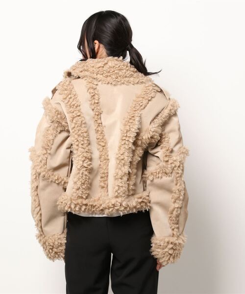 VIAVANDA（ヴィアヴァンダ）の「Poodle Fur Line Jacket（その他 