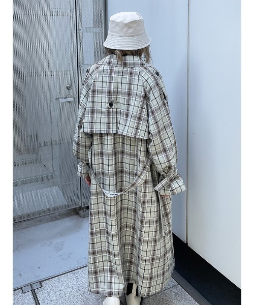 ENVYM（アンビー）の「ルーズトレンチＣＴ（トレンチコート・レディース・チェック/ベージュ/ブラック・FREE）」の4枚目の写真