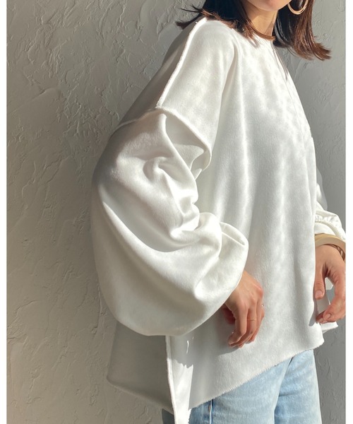 She's Closet(シーズクローゼット)の「ビッグシルエットボリュームスリーブヴィンテージ風プリント長袖プルオーバースウェット(スウェット・レディース・オフホワイト/グリーン/オートミール/スミクロ・FREE)」の14枚目の写真