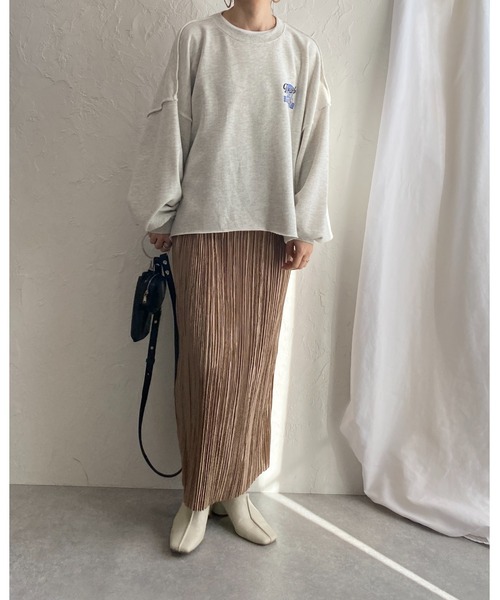 She's Closet(シーズクローゼット)の「ビッグシルエットボリュームスリーブヴィンテージ風プリント長袖プルオーバースウェット(スウェット・レディース・オフホワイト/グリーン/オートミール/スミクロ・FREE)」の8枚目の写真