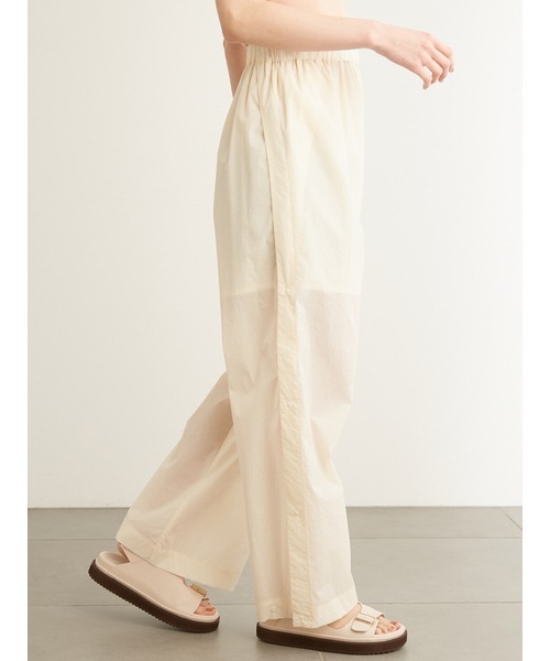 emmi（エミ）の「【emmi atelier】ナイロンシアーロングパンツ（その他パンツ・レディース・ブラック/オフホワイト・FREE）」の9枚目の写真