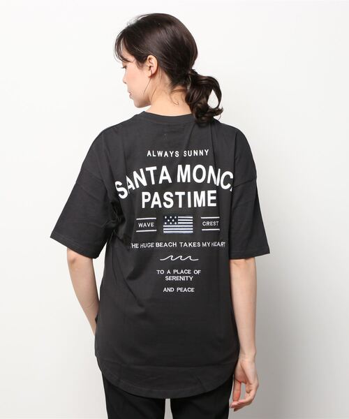 UNDERWRAPS(アンダーラップス)の「UNDERWRAPS アンダーラップス ビッグシルエット ラウンドヘムTシャツ(Tシャツ/カットソー・レディース・ホワイト/チャコール・フリー)」の5枚目の写真