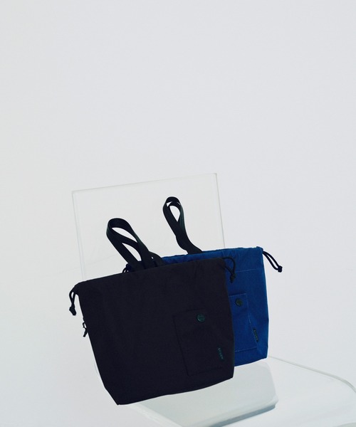 NOTIVE/CANTERA（ノーティブカンテラ）の「[NOTIVE/CANTERA] Drawstring pouch LUSAKA（ハンドバッグ・メンズ・ブラック・ONE SIZE）」の2枚目の写真