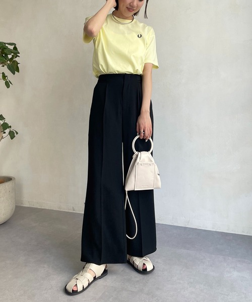 FRED PERRY（フレッドペリー）の「【FRED PERRY/フレッドペリー】高密度WOMENS Tシャツ（Tシャツ/カットソー・レディース・ホワイト/ブラック/イエロー/ピンク・FREE）」の18枚目の写真