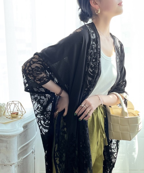 classicalelf(クラシカルエルフ)の「さらりと清涼感。レース素材ポンチョ風トップス(カーディガン/ボレロ・レディース・ホワイト/ブラック/イエロー/ブルー/グレイッシュベージュ・FREE)」の20枚目の写真