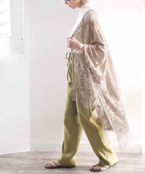 classicalelf(クラシカルエルフ)の「さらりと清涼感。レース素材ポンチョ風トップス(カーディガン/ボレロ・レディース・ホワイト/ブラック/イエロー/ブルー/グレイッシュベージュ・FREE)」の11枚目の写真