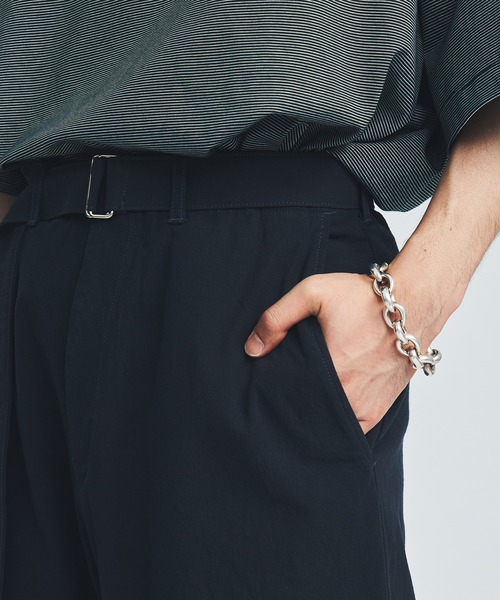 marka（マーカ）の「BELTED PANTS（チノパンツ・メンズ・ホワイト/グリーン・1/2）」の7枚目の写真