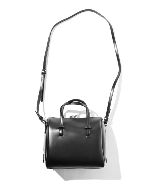 YAHKI(ヤーキ)の「YAHKI/ヤーキ CROSS BODY BAG レザーショルダーバッグ(ショルダーバッグ・レディース・ライラック/ブラック/ベージュ・ONE SIZE)」の8枚目の写真
