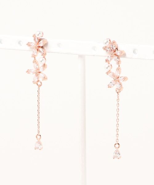 Phoebe(フィービィー)の「ガーデンフラワースウィングピアス/お花(ピアス(両耳用)・レディース・ピンクゴールド/イエローゴールド・FREE)」の8枚目の写真