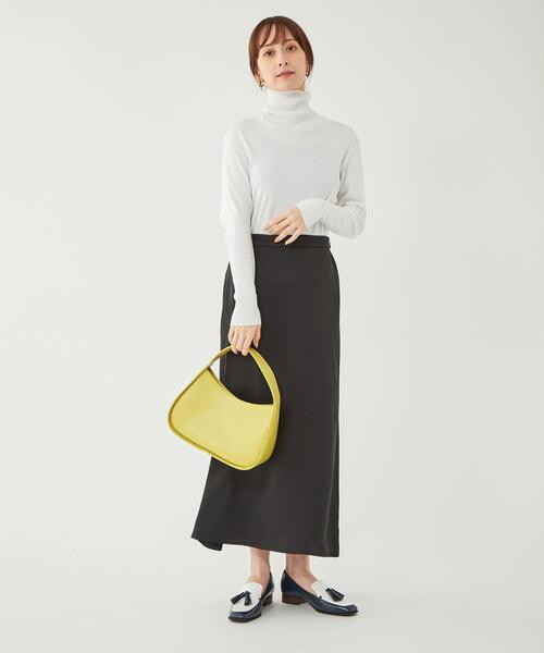 green label relaxing（グリーンレーベルリラクシング）の「サテン ナロー スカート（スカート・レディース・ブラック/イエロー・FREE）」の7枚目の写真