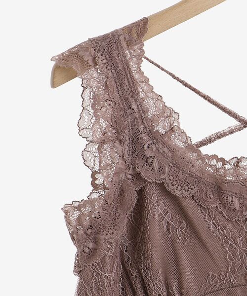 MAJESTIC LEGON（マジェスティックレゴン）の「レースクロスタンク（タンクトップ・レディース・ライトグレー/オフホワイト/モカ/ベージュ・MEDIUM）」の8枚目の写真