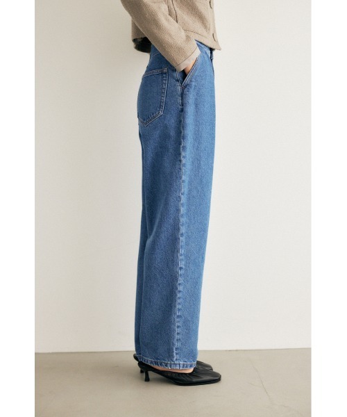 M_（エムアンダーバー）の「【M_】TUCK WIDE パンツ（デニムパンツ・レディース・ブルー・2/1/0）」の5枚目の写真