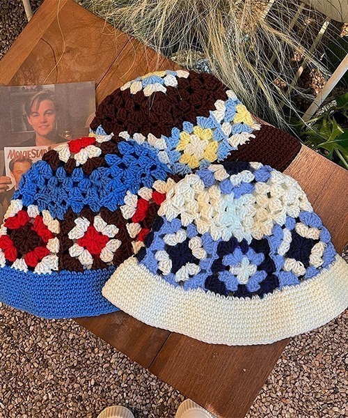c.u.l（シーユーエル）の「かぎ編み フラワーデザイン ニットバケットハット cula427（ハット・レディース・ブルー/アイボリー/ブラウン・FREE）」の20枚目の写真