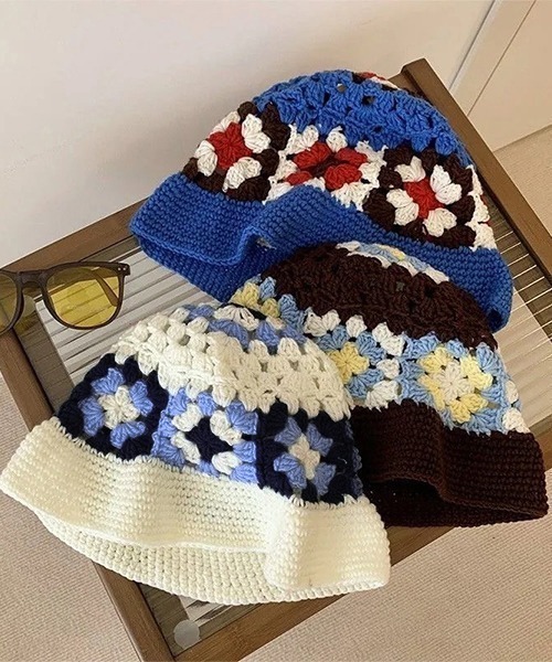 c.u.l（シーユーエル）の「かぎ編み フラワーデザイン ニットバケットハット cula427（ハット・レディース・ブルー/アイボリー/ブラウン・FREE）」の18枚目の写真