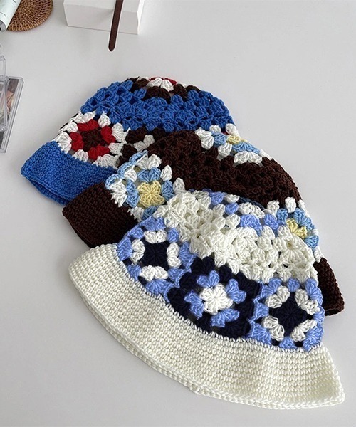c.u.l（シーユーエル）の「かぎ編み フラワーデザイン ニットバケットハット cula427（ハット・レディース・ブルー/アイボリー/ブラウン・FREE）」の17枚目の写真