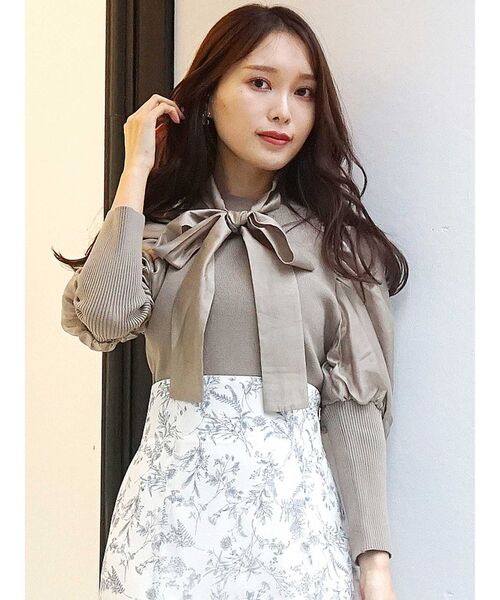 MERCURYDUO（マーキュリーデュオ）の「ボウタイ付き異素材バルーンスリーブニット（ニット/セーター・レディース・オフホワイト/ブラック/ミント・FREE）」の3枚目の写真