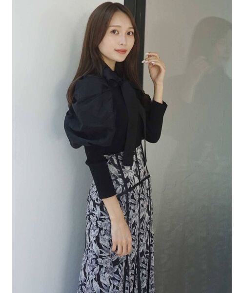 MERCURYDUO（マーキュリーデュオ）の「ボウタイ付き異素材バルーンスリーブニット（ニット/セーター・レディース・オフホワイト/ブラック/ミント・FREE）」の5枚目の写真