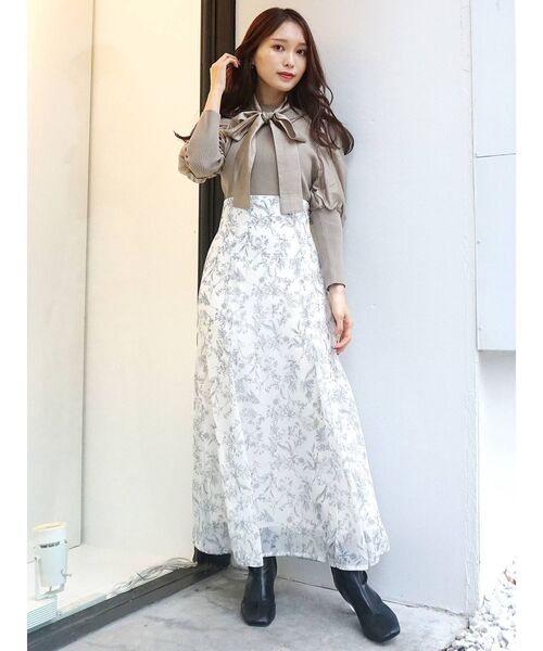 MERCURYDUO（マーキュリーデュオ）の「ボウタイ付き異素材バルーンスリーブニット（ニット/セーター・レディース・オフホワイト/ブラック/ミント・FREE）」の17枚目の写真