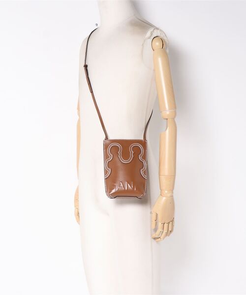 GANNI ブラウンショルダーバッグ　ハンドバッグ ガニー GANNI GANNI ハンドバッグ BOU BAG SMALL ショルダー