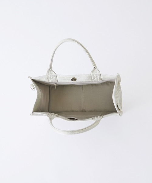 Seemi. byNICECLAUP( シーミーバイナイスクラップ)の「【Seemi】Seemiジャガードトートバッグ(トートバッグ・レディース・ブラック系その他/グレー系その他/ベージュ系その他/サックスブルー系/グレー系その他2・FREE)」の17枚目の写真