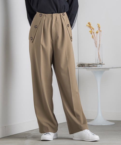 フラップ付ワイドパンツ フラップ付きタックワイドパンツ（その他パンツ）｜&. NOSTALGIA