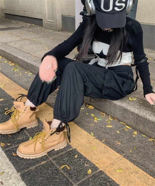 FREE STYLISTS(フリー スタイリスト)の「ワイドストレート カーゴパンツ(カーゴパンツ・レディース・ベージュ/ブラック/カーキ・L/XL/S/M)」の10枚目の写真