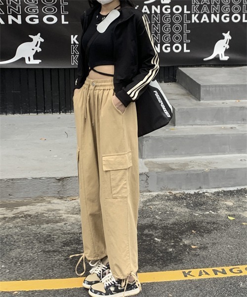 FREE STYLISTS(フリー スタイリスト)の「ワイドストレート カーゴパンツ(カーゴパンツ・レディース・ベージュ/ブラック/カーキ・L/XL/S/M)」の17枚目の写真