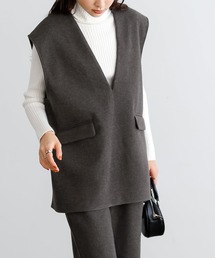 フェイクウールディープネックベスト