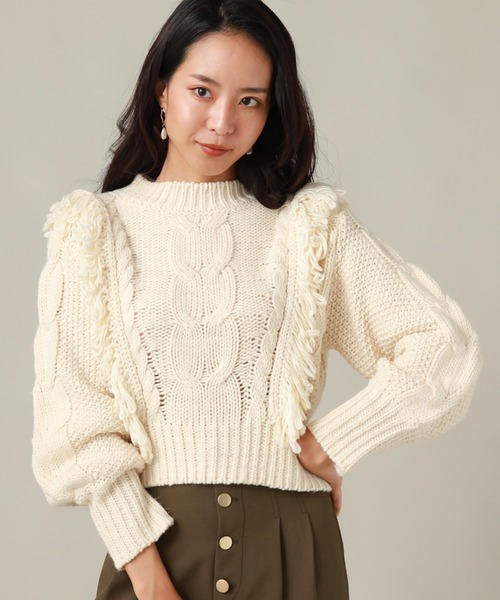 Cheek(チーク)の「ケーブルフリンジニット(ニット/セーター・レディース・アイボリー/グレー/ベージュ・MEDIUM)」の2枚目の写真