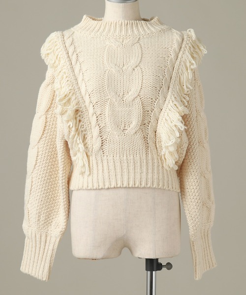 Cheek(チーク)の「ケーブルフリンジニット(ニット/セーター・レディース・アイボリー/グレー/ベージュ・MEDIUM)」の9枚目の写真