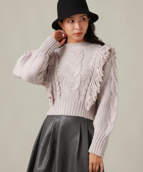Cheek(チーク)の「ケーブルフリンジニット(ニット/セーター・レディース・アイボリー/グレー/ベージュ・MEDIUM)」の8枚目の写真