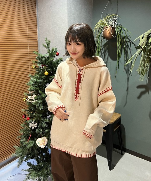 shesame（シーセム）の「ブランケットステッチニットパーカー