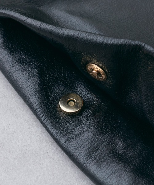 natural couture（ナチュラルクチュール）の「ドロストクラッチバッグ（クラッチバッグ・レディース・シルバー/ブラック・FREE）」の9枚目の写真