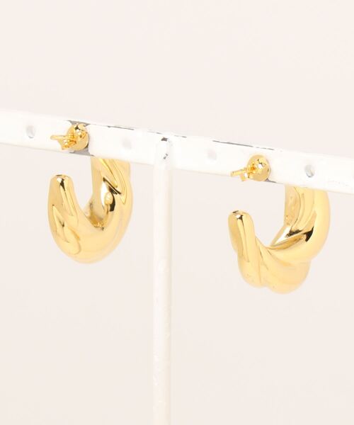 LAGLAIA(ラグライア)の「【sifflement】screw pierce(ピアス(両耳用)・レディース・ゴールド・FREE)」の2枚目の写真