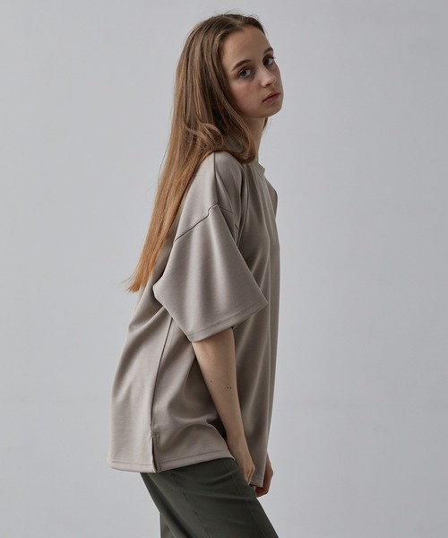 CLEL(クレイル)の「【CLEL】Drape Punch Loose Short Sleeve Cut Sew/ドレープポンチルーズ半袖カットソー(Tシャツ/カットソー・メンズ・グレイッシュベージュ/ライトブルー/ホワイト・S/M/L)」の7枚目の写真