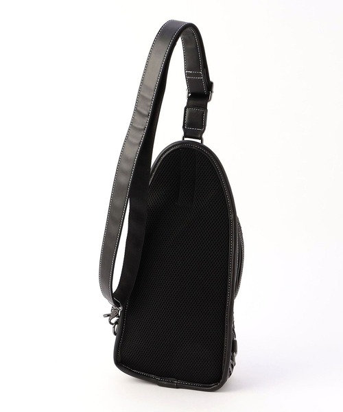 HIDEAWAYS NICOLE（ハイダウェイニコル）の「メッシュボディBAG