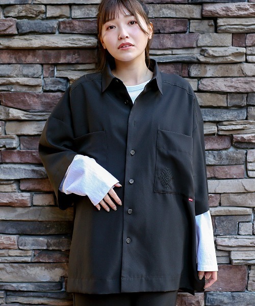 チチカカ（チチカカ）の「ワンポイントナバホ刺繍シャツ（シャツ