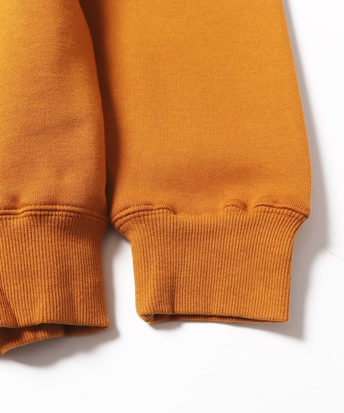 STUSSY（ステューシー）の「STUSSY/ステューシー Ocular Crew (Wmns) クルーネックスウェット（スウェット・メンズ・ブラウン・L/S）」の5枚目の写真