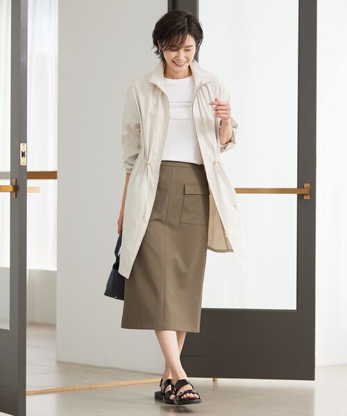 J.PRESS(ジェイプレス)の「【洗える・撥水】マイクロタフタ ロング コート(その他アウター・レディース・ライトグレー系/ブラウン系/ネイビー系・11/9)」の5枚目の写真
