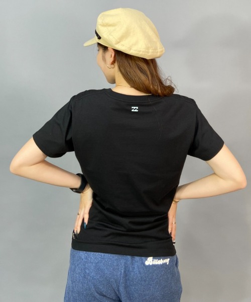 BILLABONG(ビラボン)の「BILLABONG/ビラボン ルーズシルエット/無地フロントロゴTシャツ BD013-200(Tシャツ/カットソー・レディース・ホワイト/ブラック・M/L)」の12枚目の写真