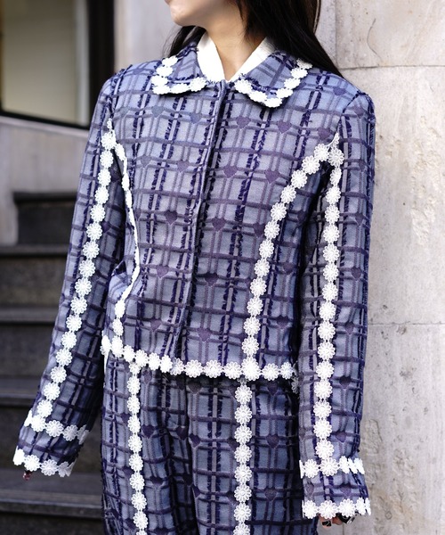 Sister Jane（シスタージェーン）の「SisterJane/シスタージェーン/Rodeo Daisy Trimmed Jacket（テーラードジャケット・レディース・ブルー・SMALL/MEDIUM）」の3枚目の写真